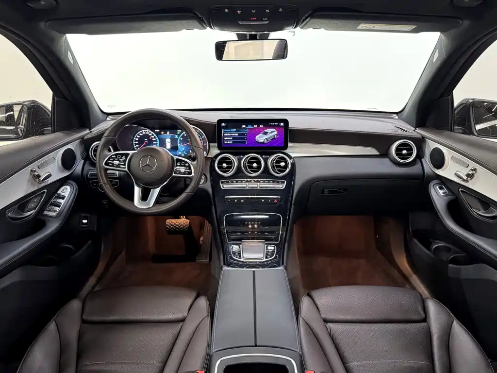 Mercedes-Benz GLC 2022 GLC 260 L 4MATIC