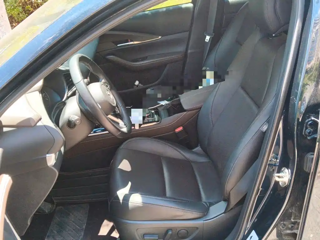 Mazda CX-30 — миниатюра 8