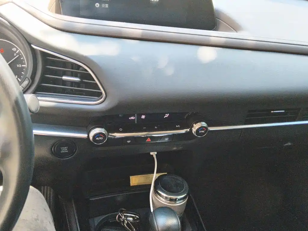 Mazda CX-30 — миниатюра 6