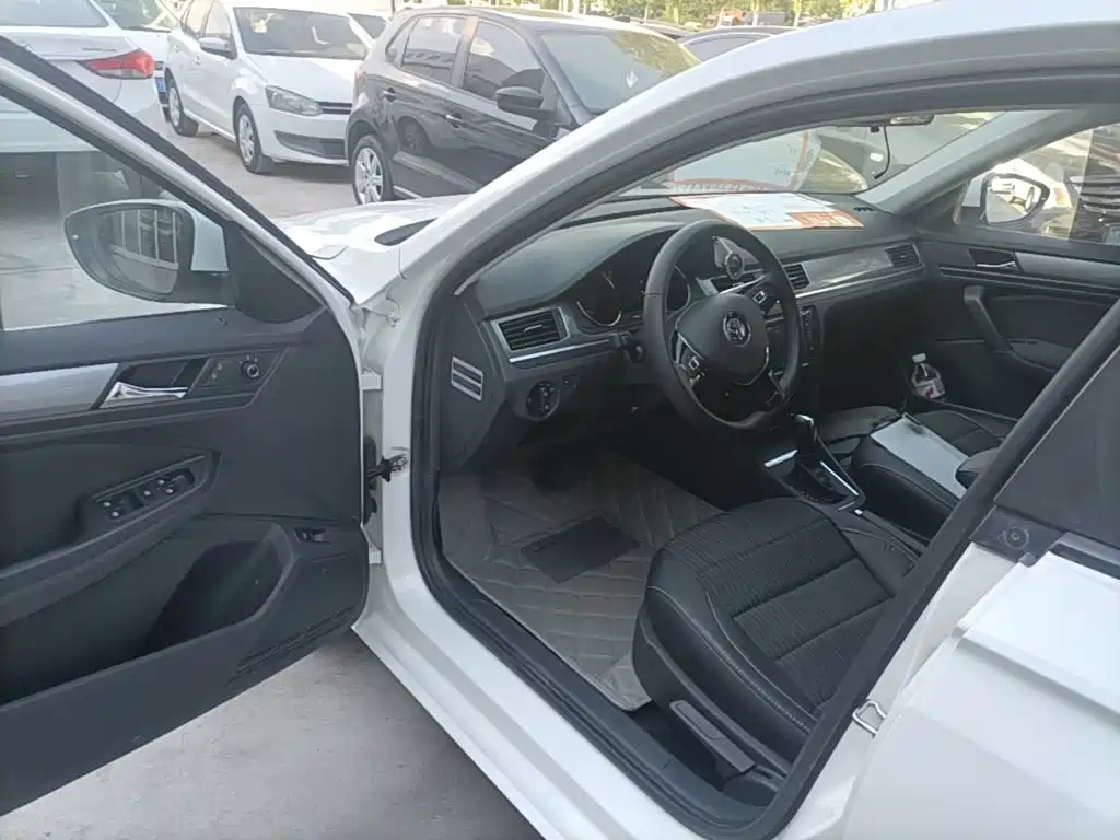Volkswagen Bora — миниатюра 16
