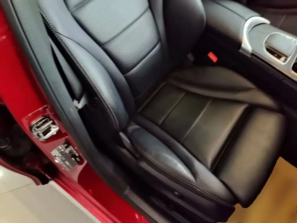 Mercedes-Benz C-Class — миниатюра 25