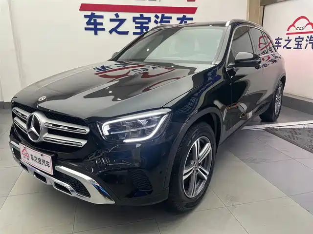 MERCEDES-BENZ GLC