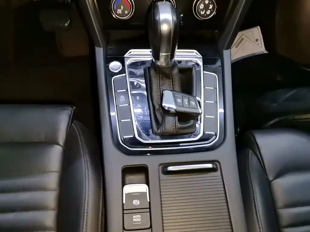 Volkswagen Magotan — миниатюра 14