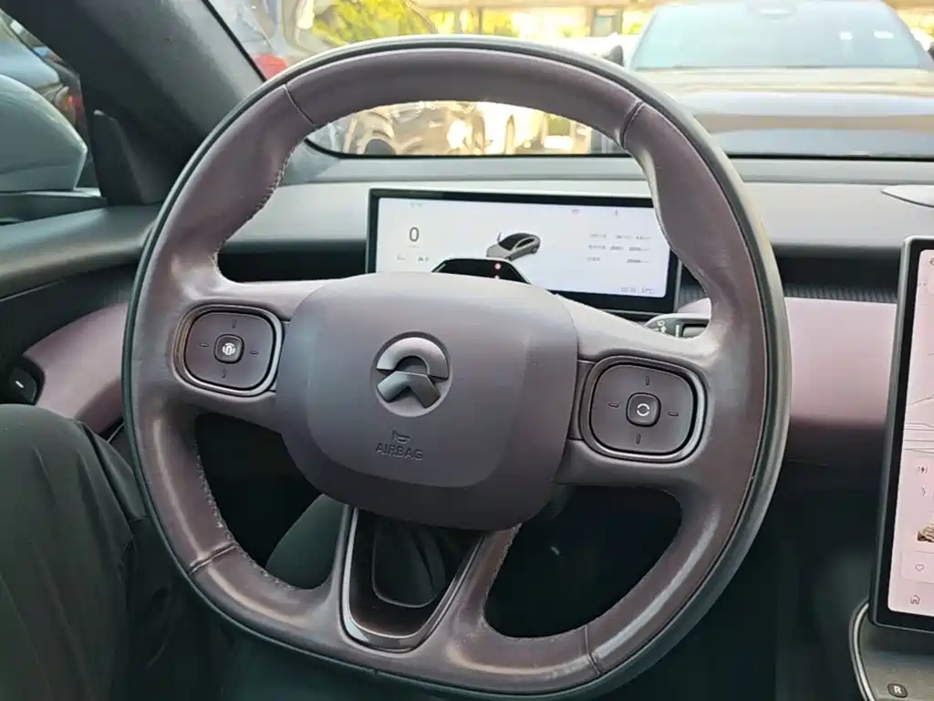 NIO ET5 — миниатюра 11