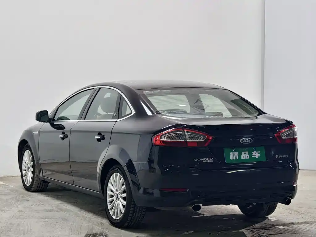 Ford Mondeo Zhisheng — миниатюра 6