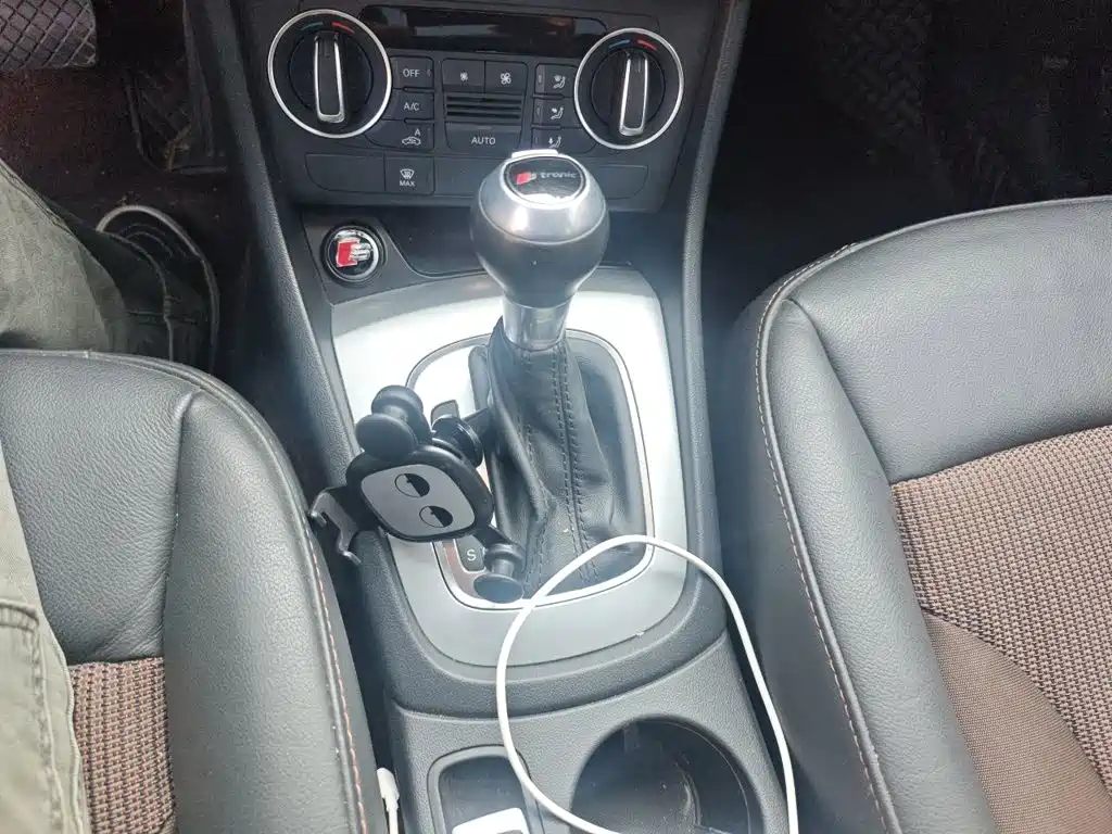 Audi Q3 — миниатюра 10