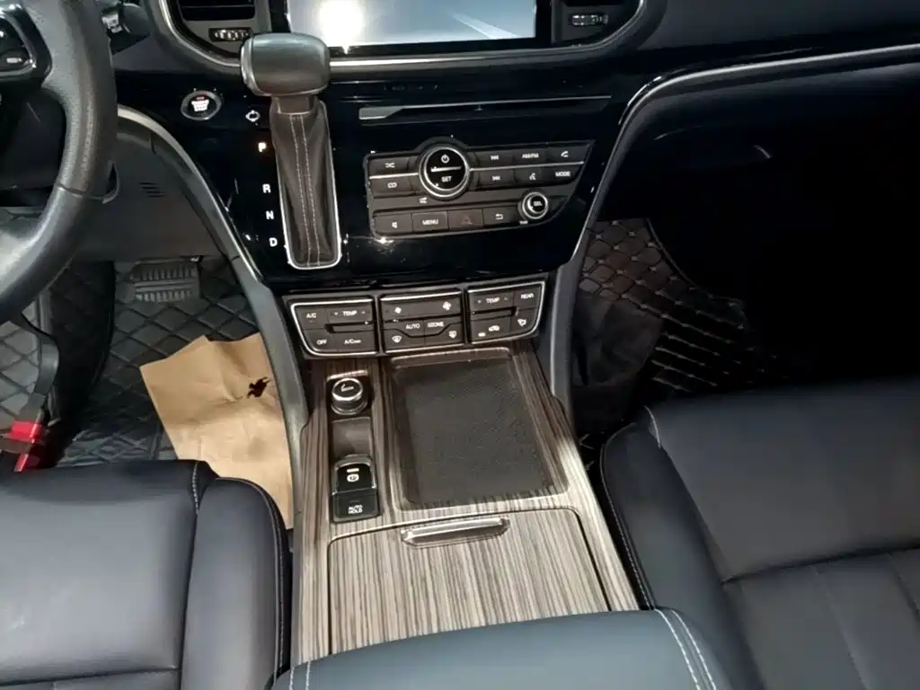 GAC Motor Trumpchi M8 — миниатюра 14