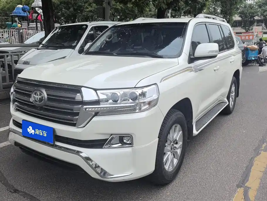 Toyota Land Cruiser 2020