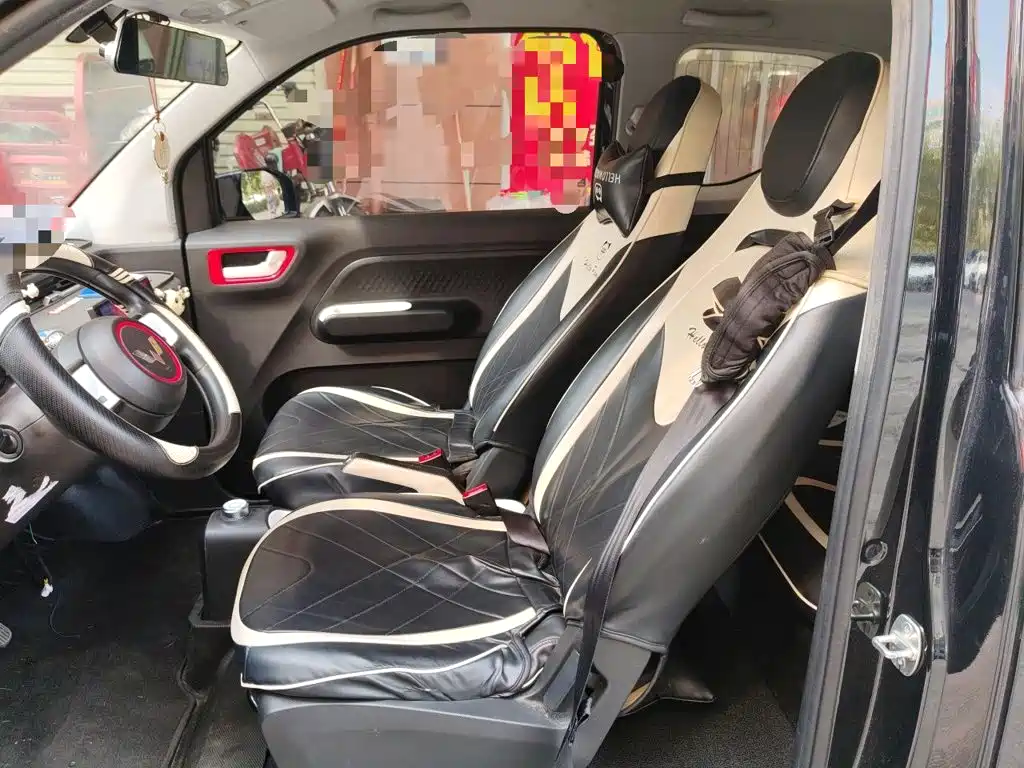 Wuling MINIEV — миниатюра 18