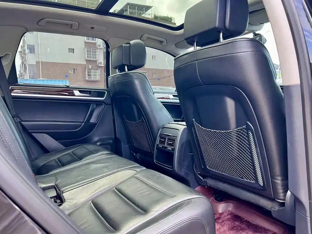 Volkswagen Touareg — миниатюра 15
