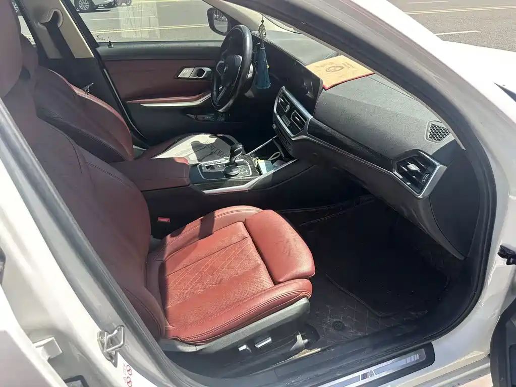 BMW 3 Series — миниатюра 7