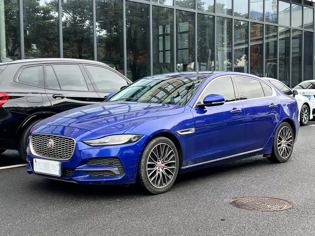 Купить Jaguar XEL