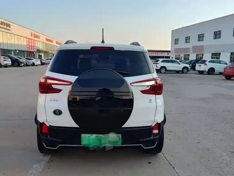 BYD Yuan EV — миниатюра 5