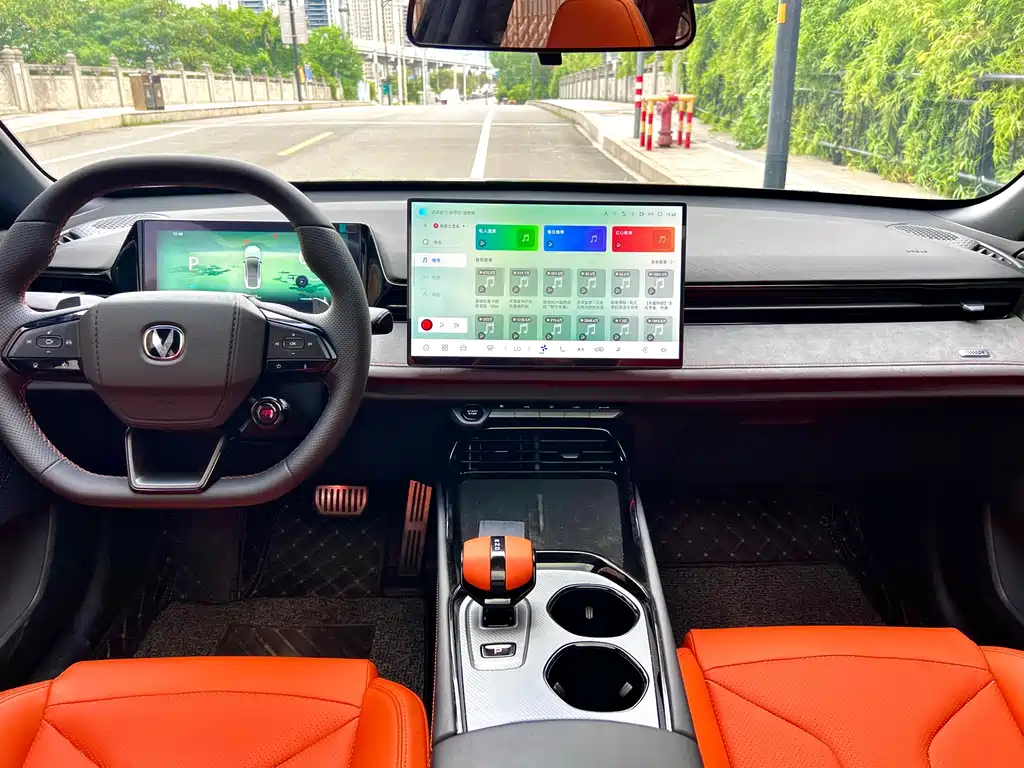 Changan UNI-V — миниатюра 12