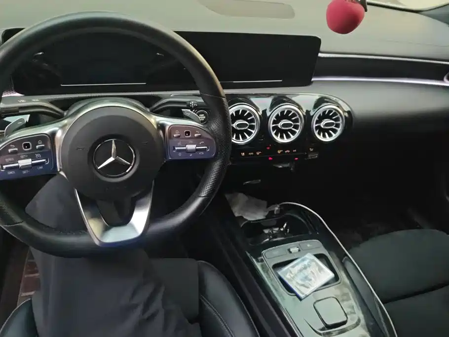Mercedes-Benz A-Class — миниатюра 12
