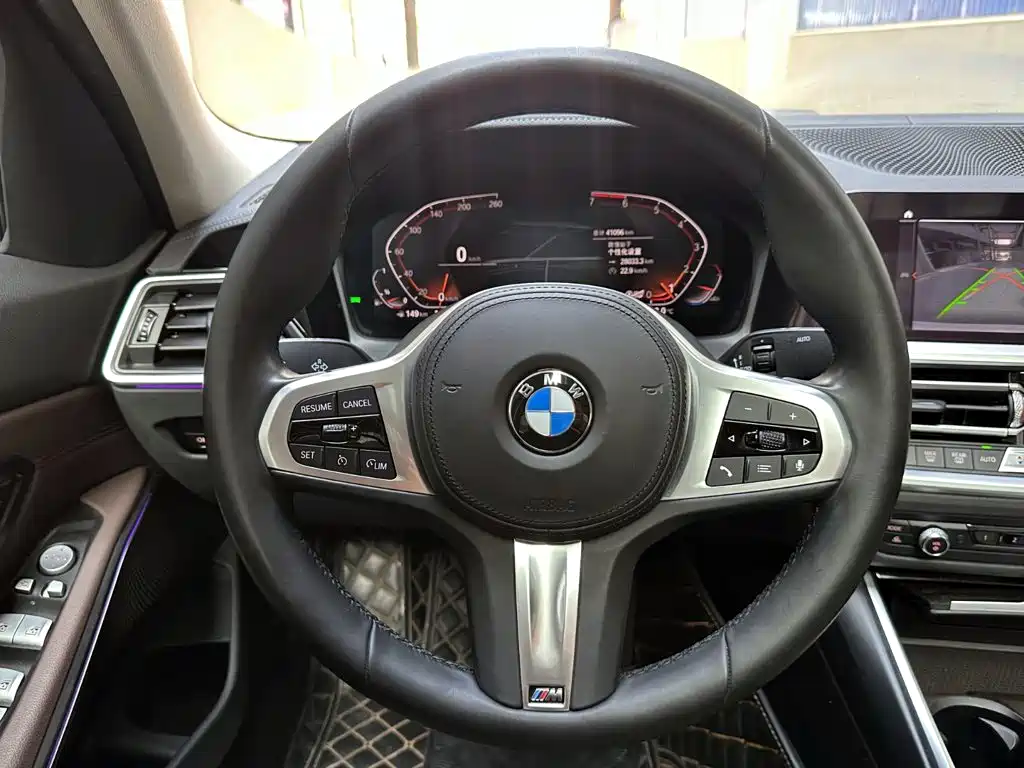 BMW 3 Series — миниатюра 12