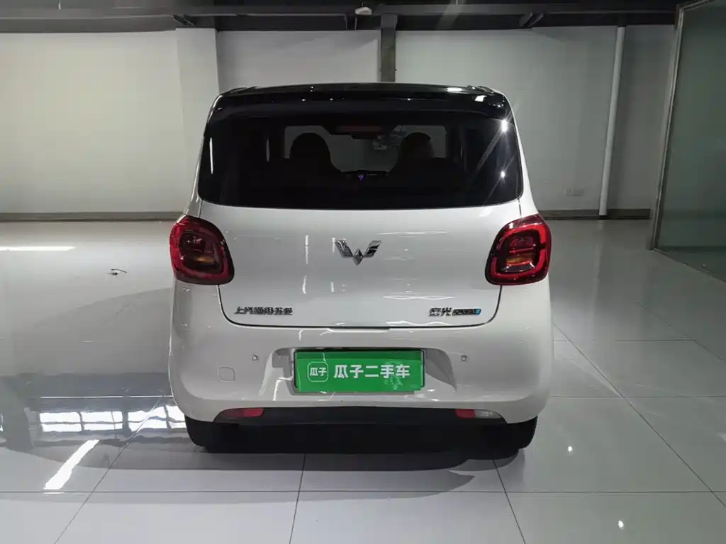Wuling MINIEV — миниатюра 6
