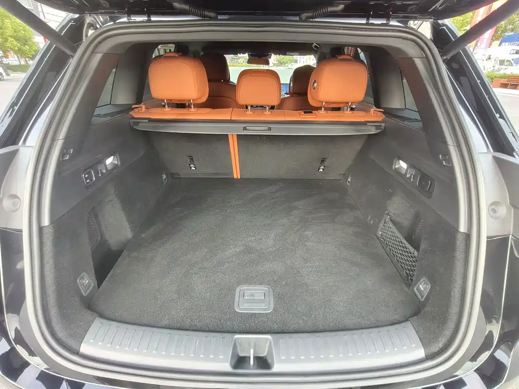 Li Auto Li L6 — миниатюра 17