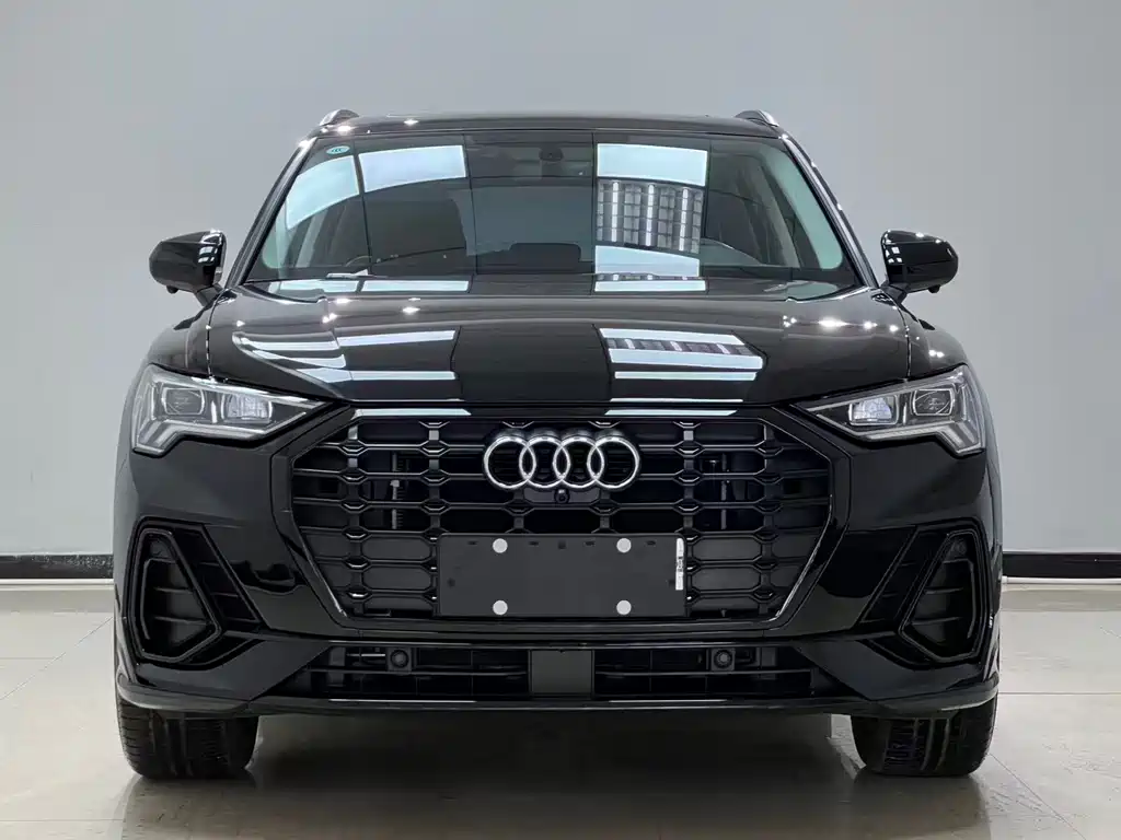 Audi Q3 2022 35 TFSI Fashion