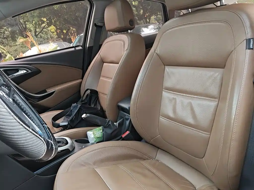 Buick Excelle — миниатюра 16