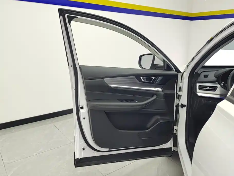 Chery Tiggo 8 — миниатюра 7