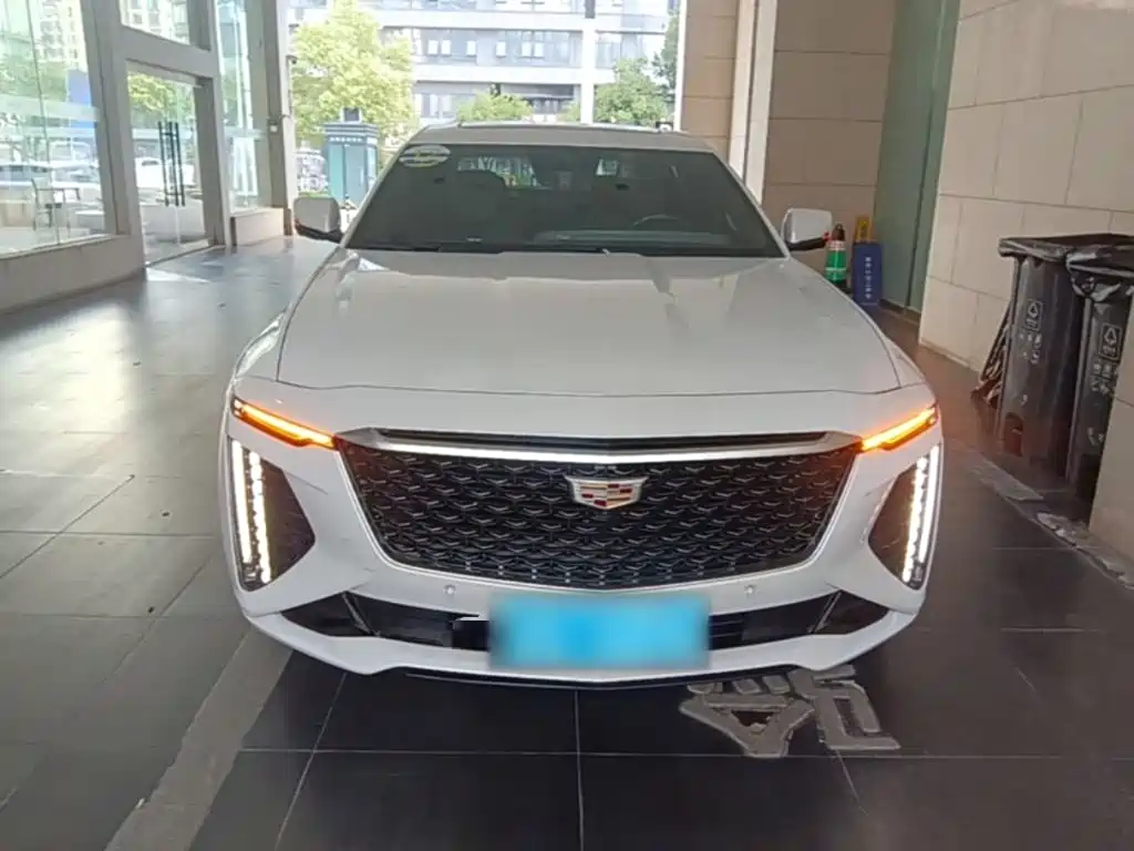 Cadillac CT6 — миниатюра 3