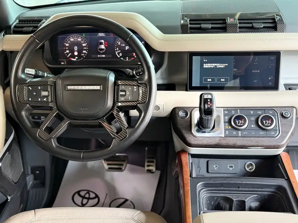 Land Rover Defender — миниатюра 18