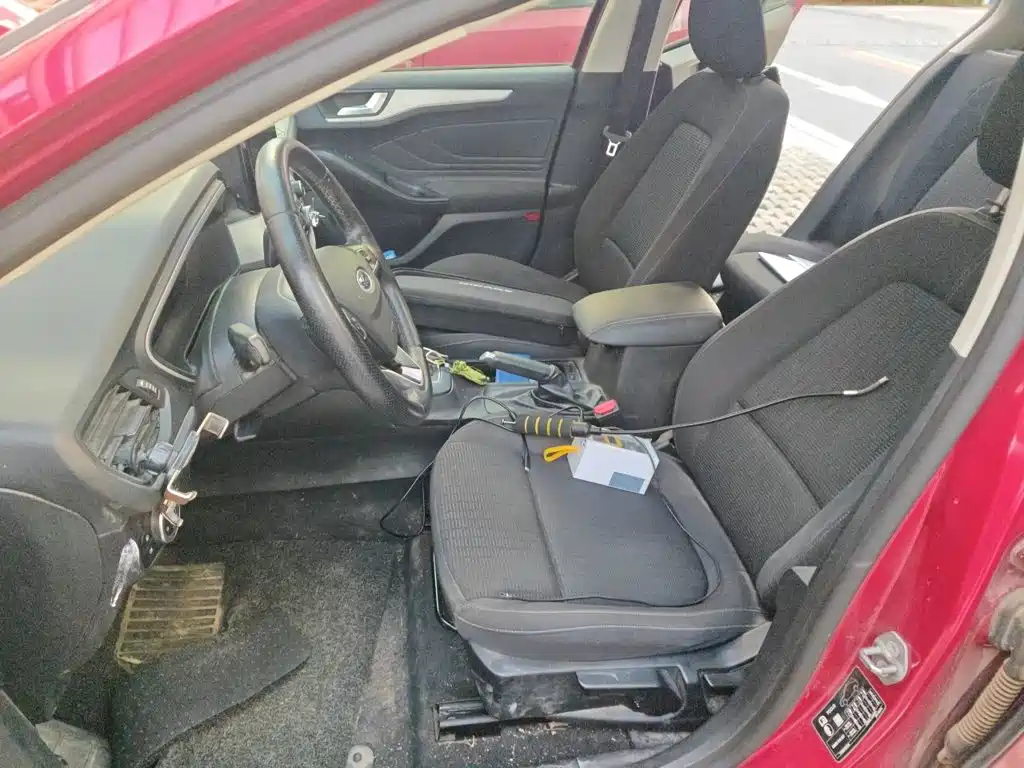 Ford Focus — миниатюра 8