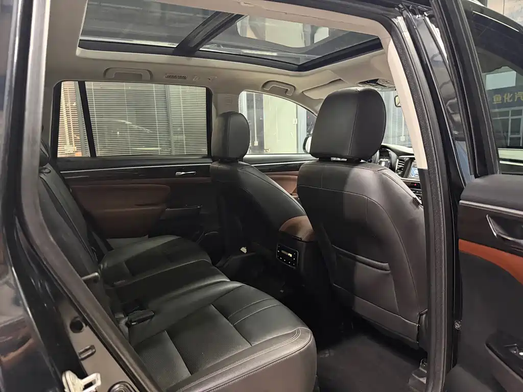 GAC Motor Trumpchi GS8 — миниатюра 16
