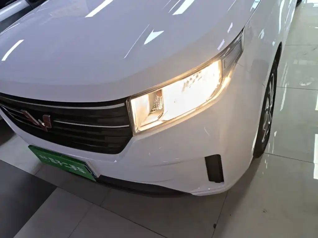Wuling Hongguang PLUS — миниатюра 24