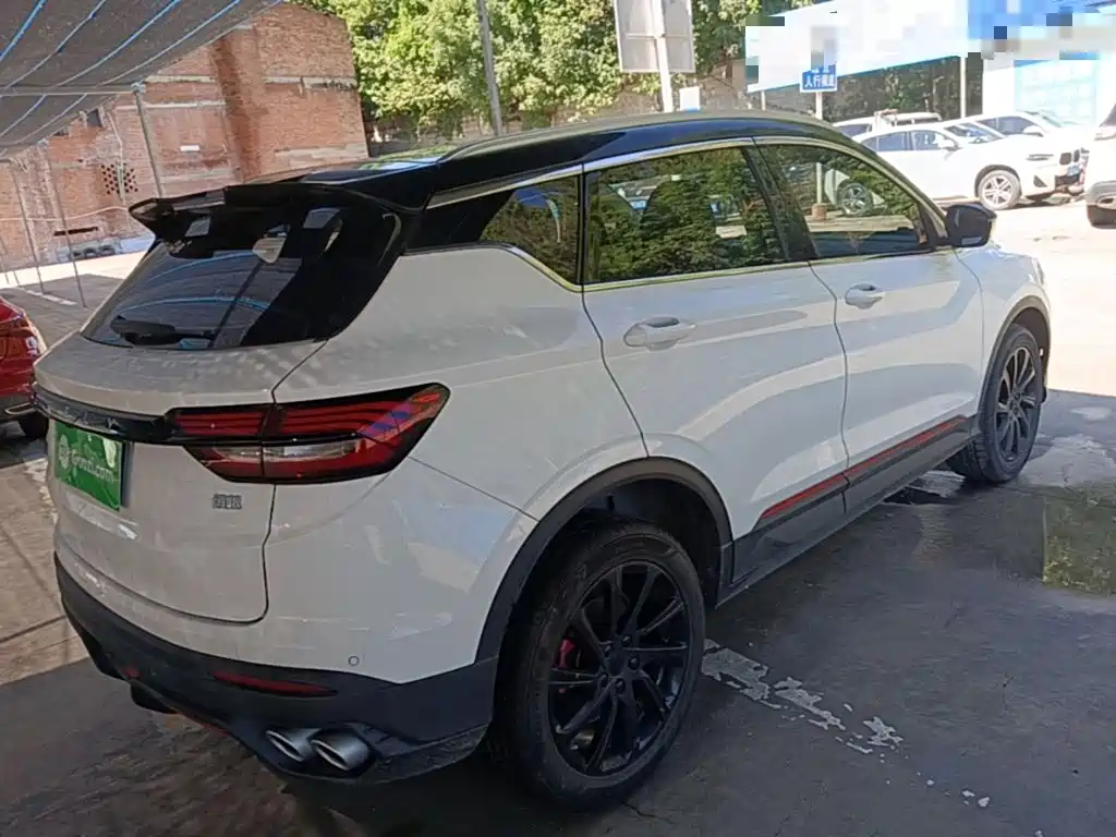 Geely Binyue — миниатюра 7