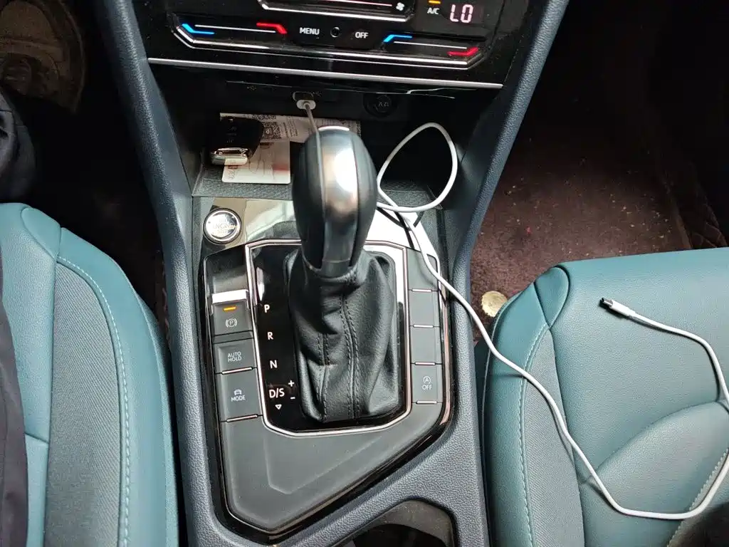 Volkswagen Tharu — миниатюра 7