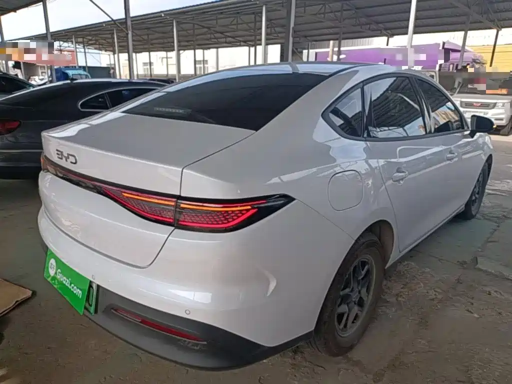 BYD Seal 05 DM-i — миниатюра 7