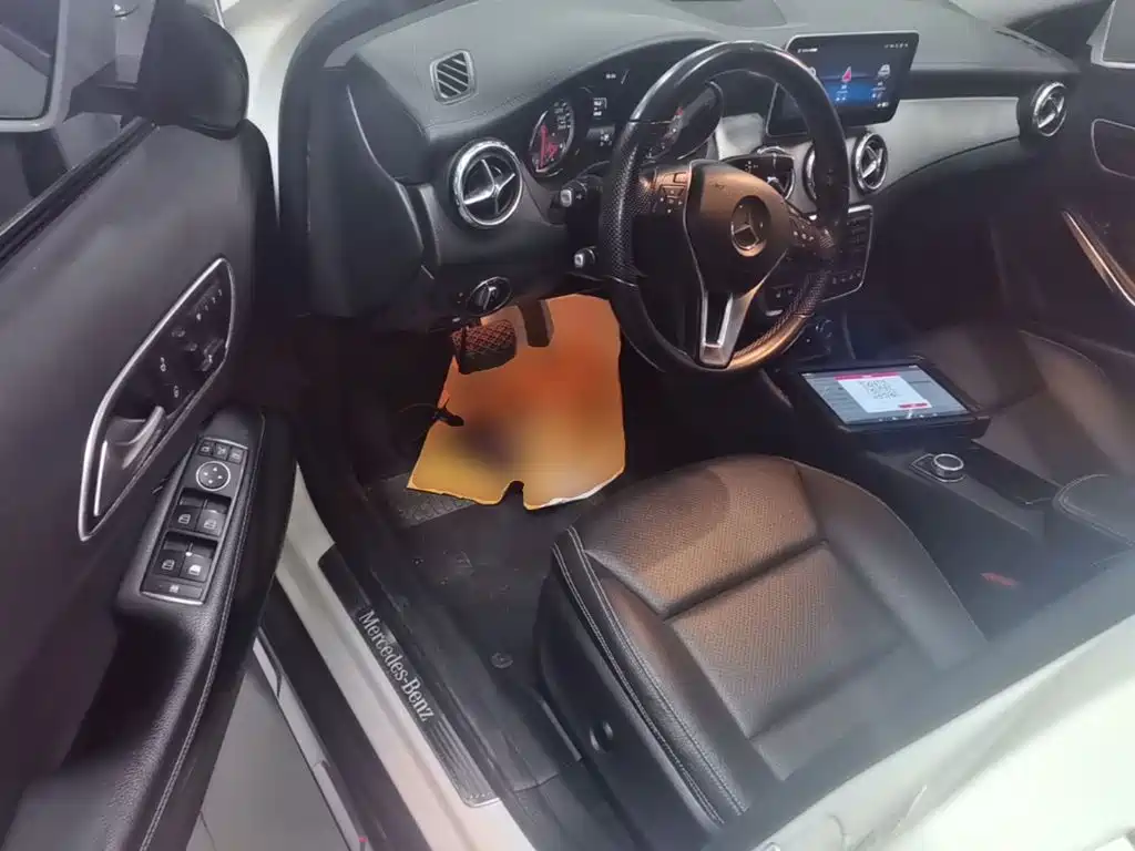 Mercedes-Benz GLA — миниатюра 16