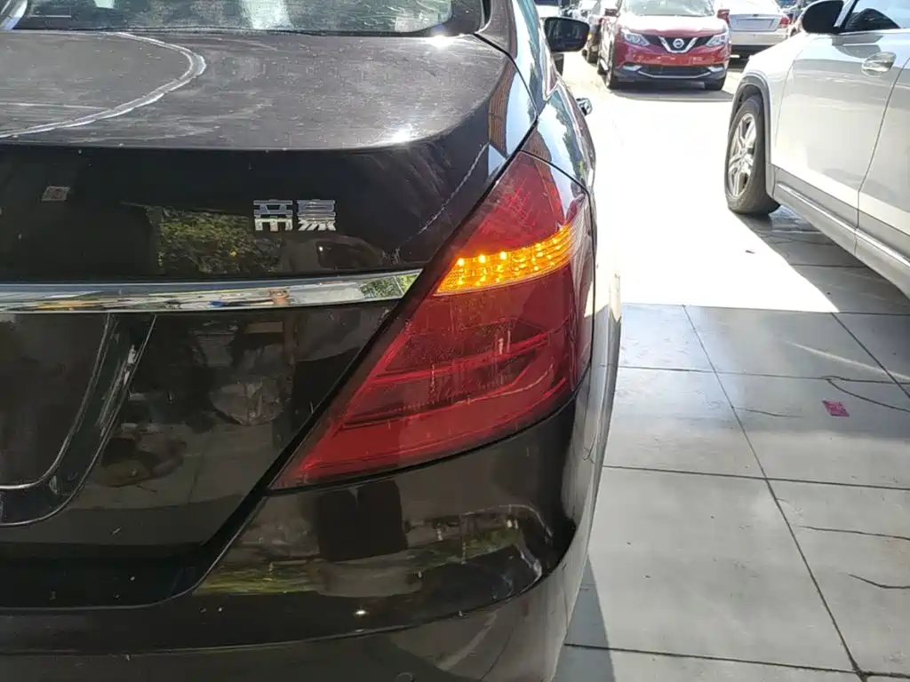 Geely Emgrand — миниатюра 8