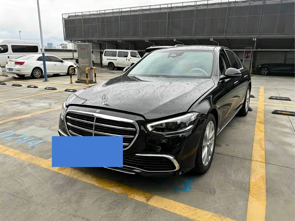Mercedes-Benz S-Class 2024