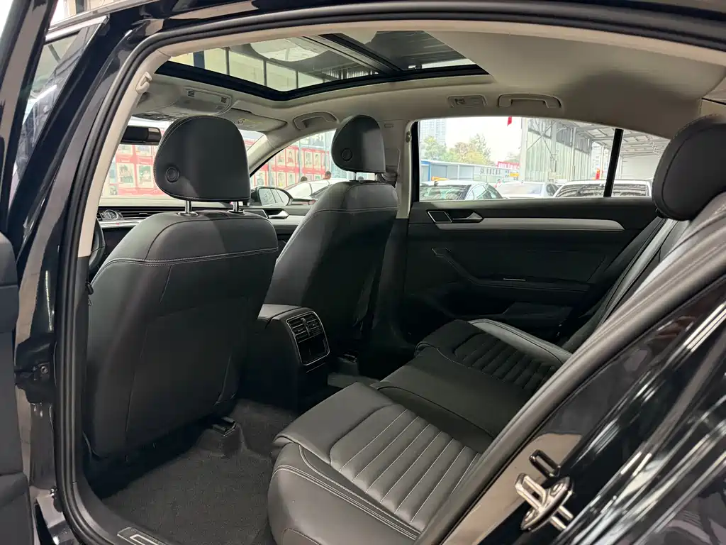 Volkswagen Magotan — миниатюра 7
