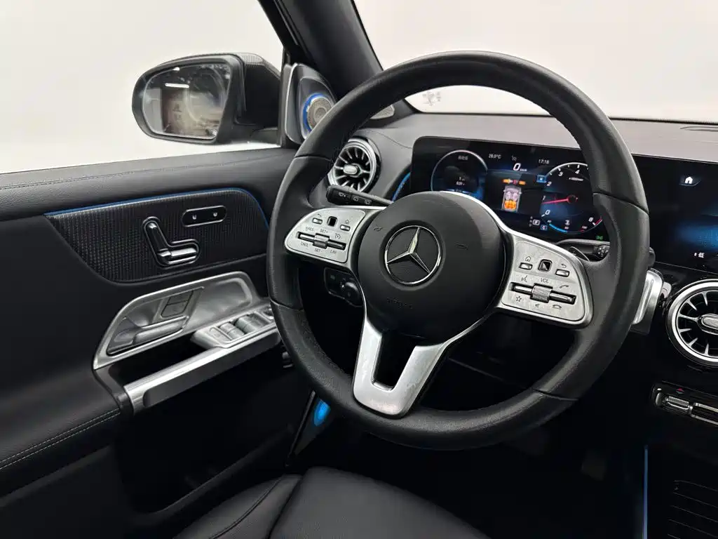 Mercedes-Benz GLB 2022 GLB 220