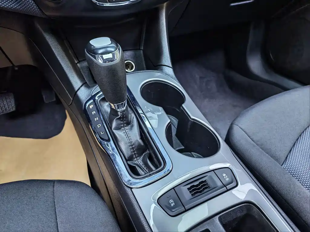Chevrolet Cruze - фото 14