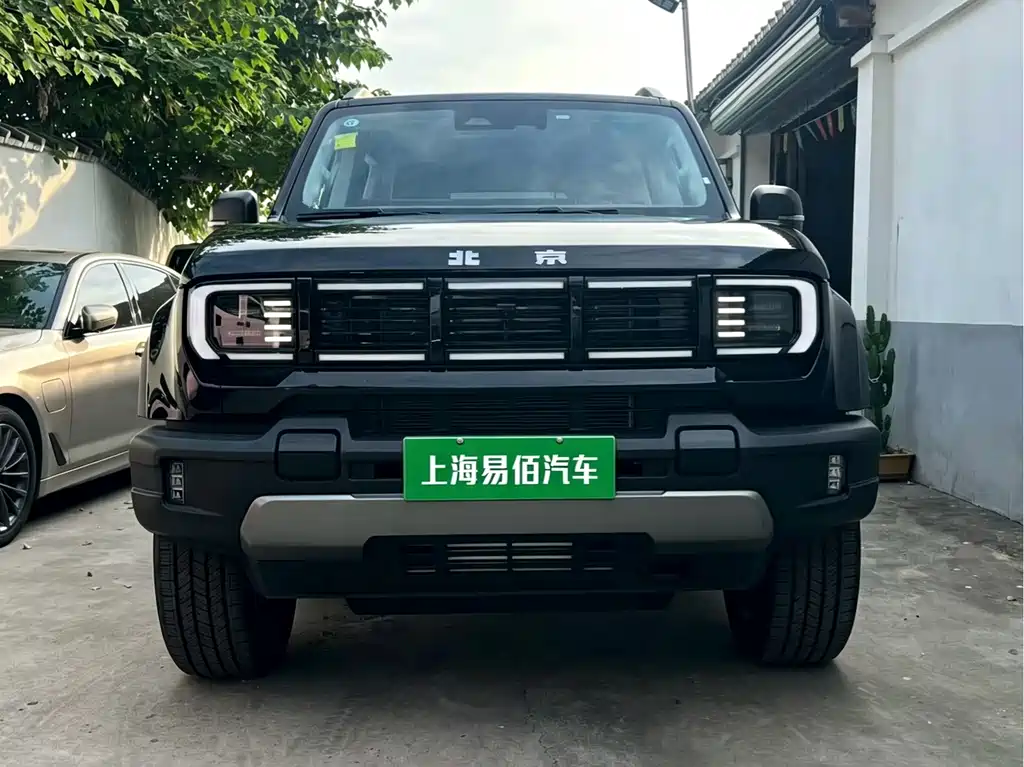 Beijing Off-Road Beijing Off-Road BJ40 Extended Range — миниатюра 2