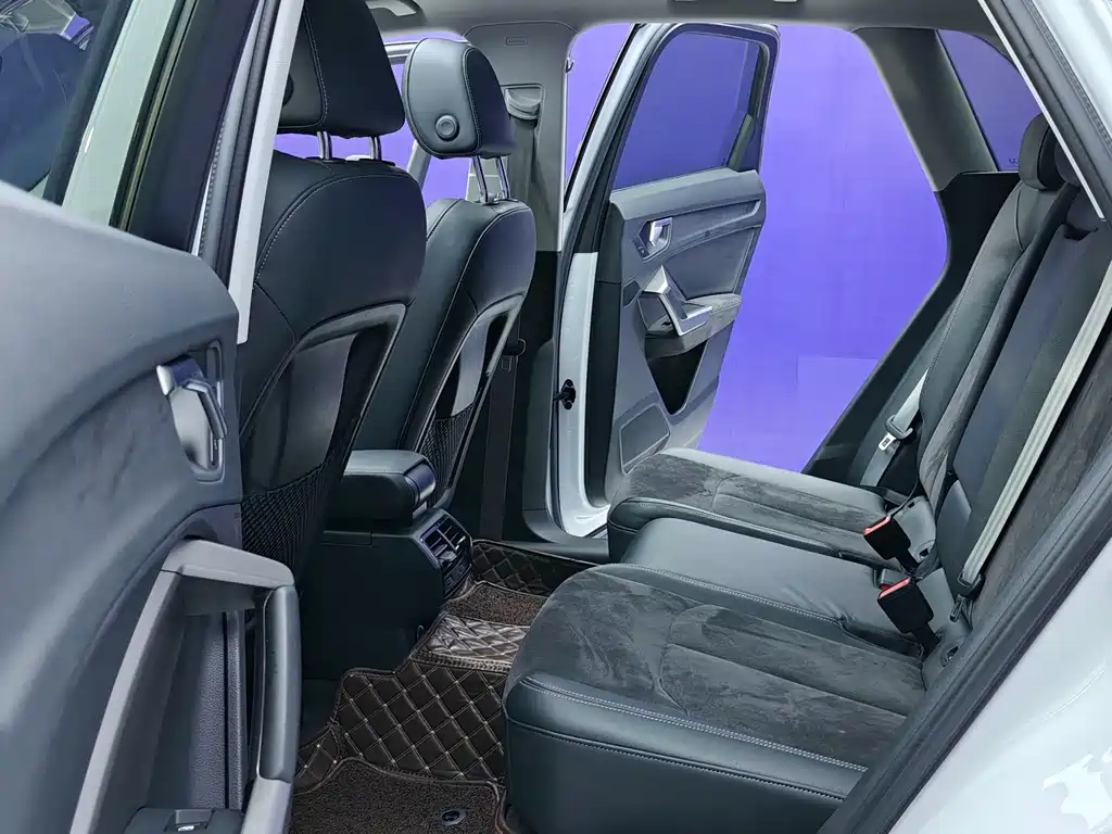 Audi Q3 — миниатюра 8