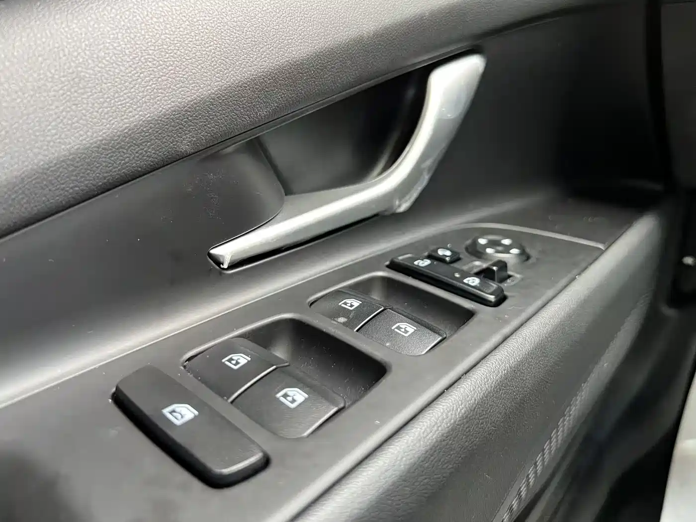 Hyundai Elantra id 4514221 из Китая 16