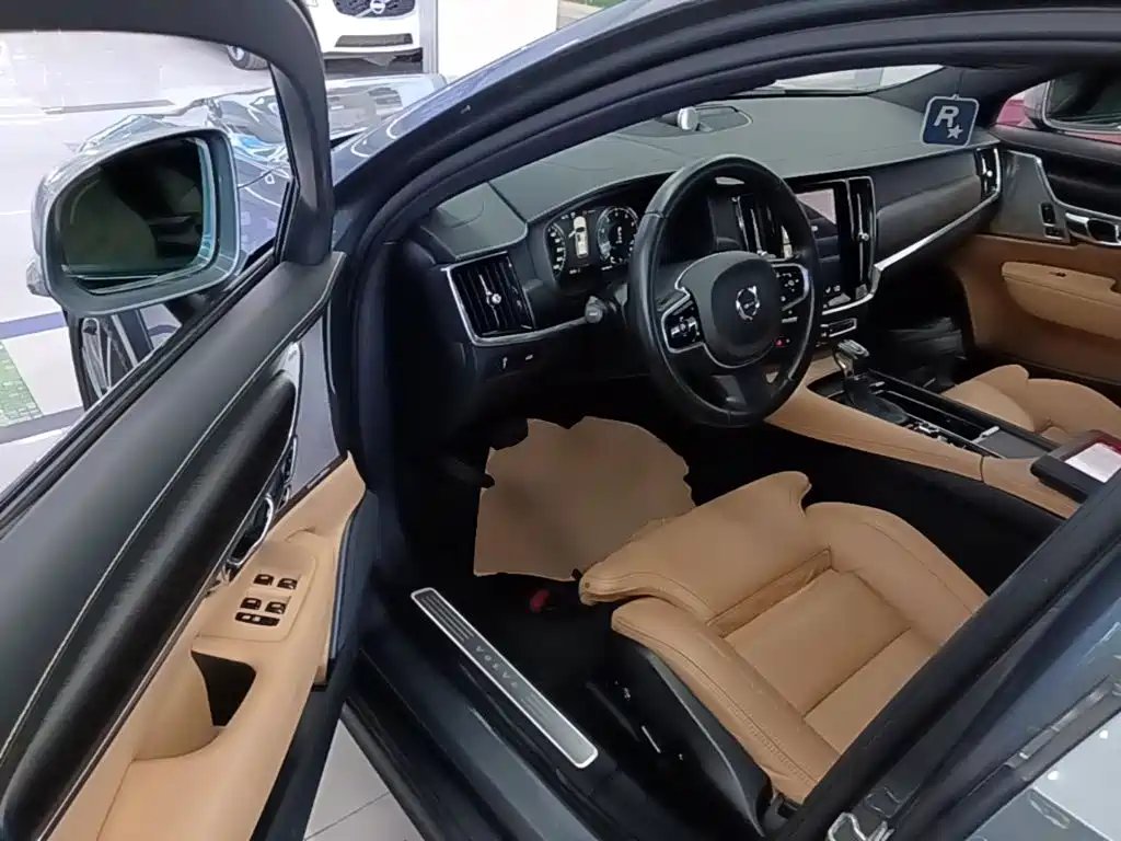 Volvo V90 — миниатюра 16