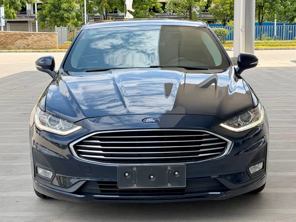 Ford Mondeo — миниатюра 2