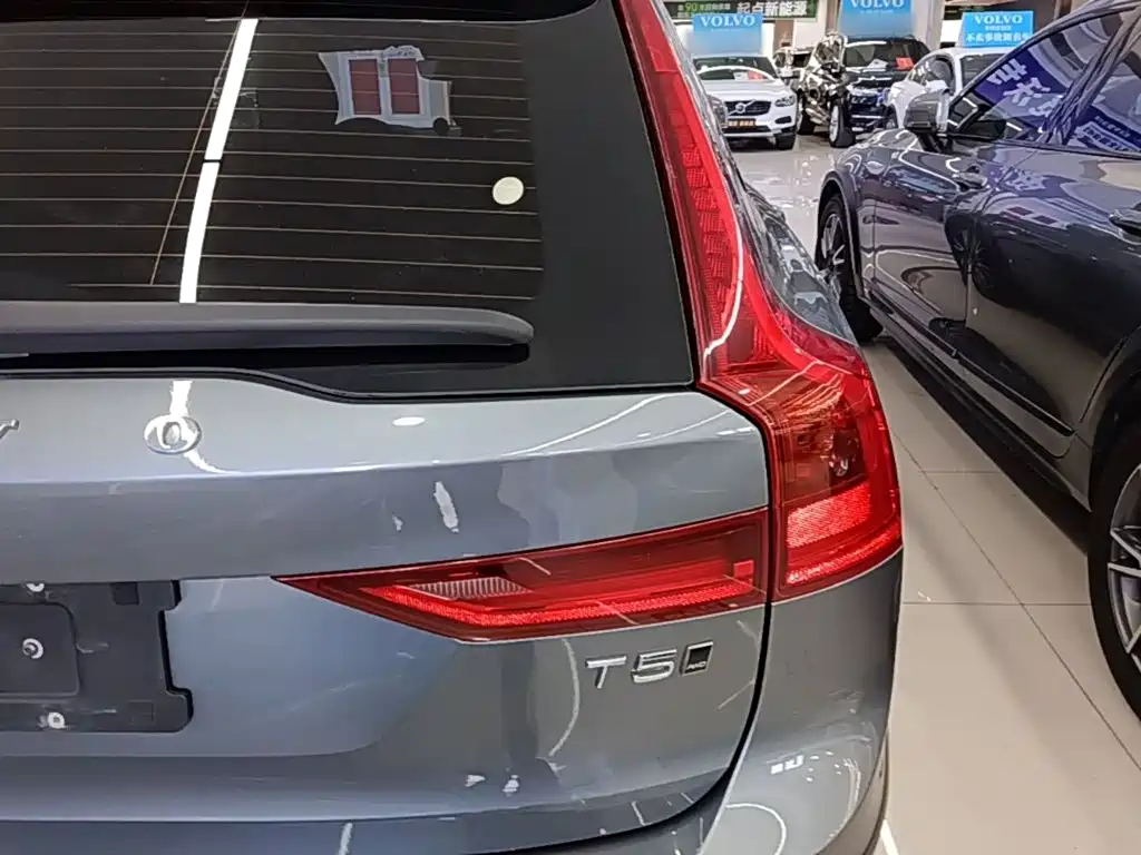 Volvo V90 — миниатюра 8