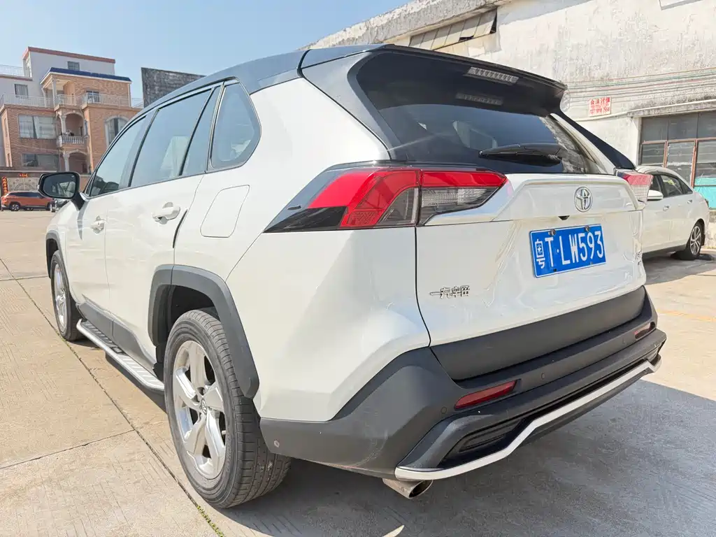 TOYOTA RAV4 RONGFANG