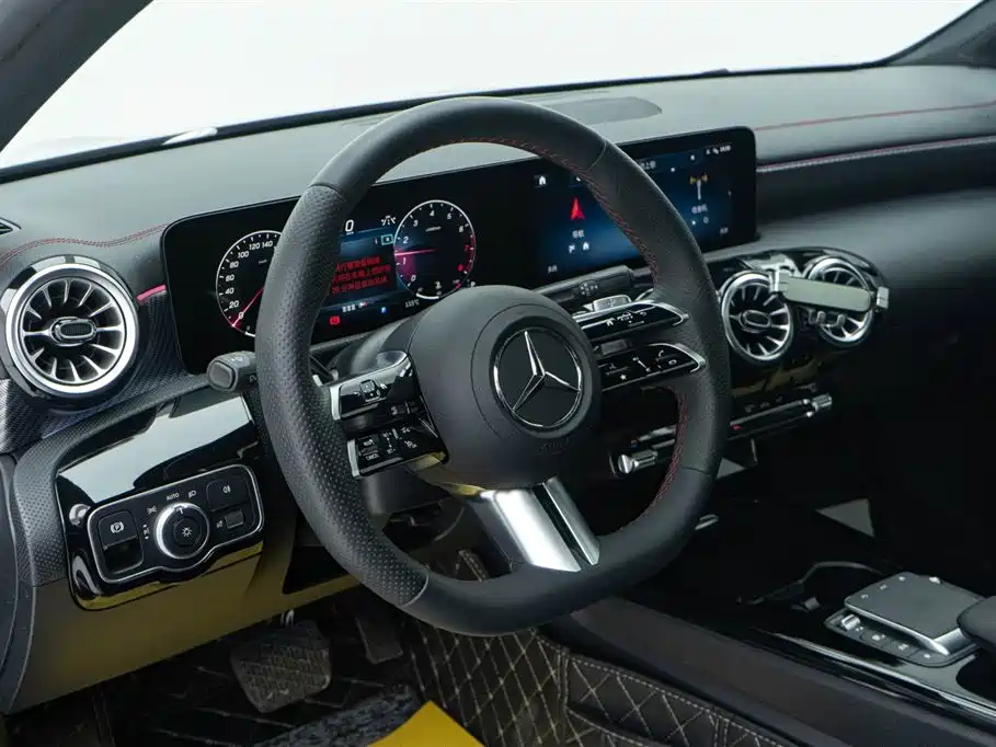 MERCEDES-BENZ A CLASS