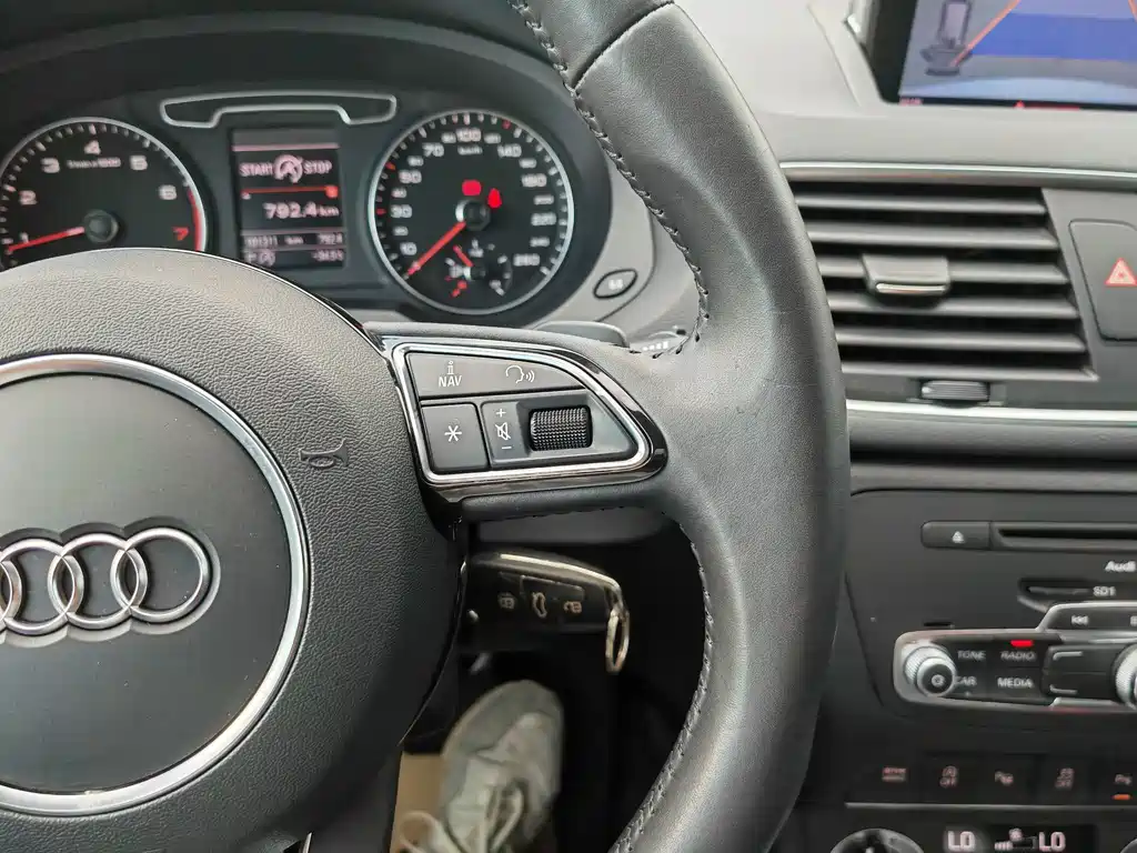 Audi Q3 — миниатюра 7