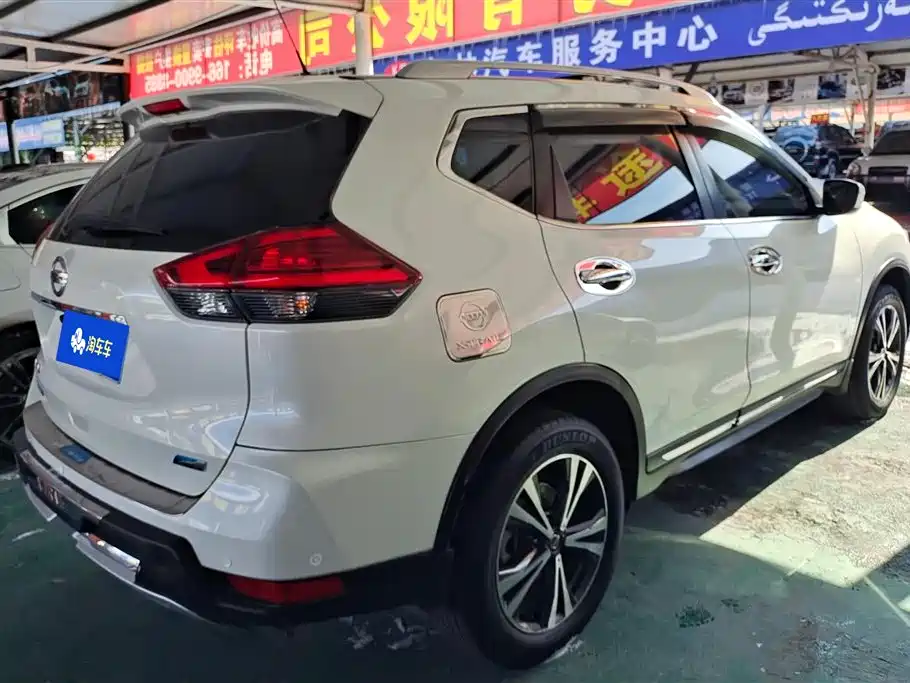 NISSAN QIJUN