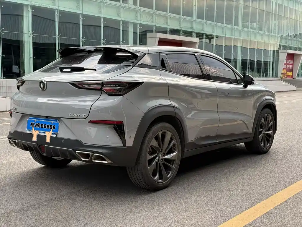 Changan UNI-T 1.5T Flagship Type, фото 9